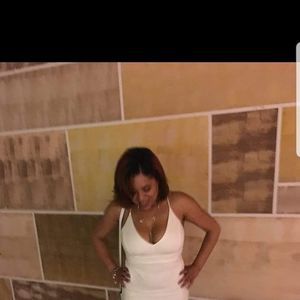 Meet your Posher, Roxanne
